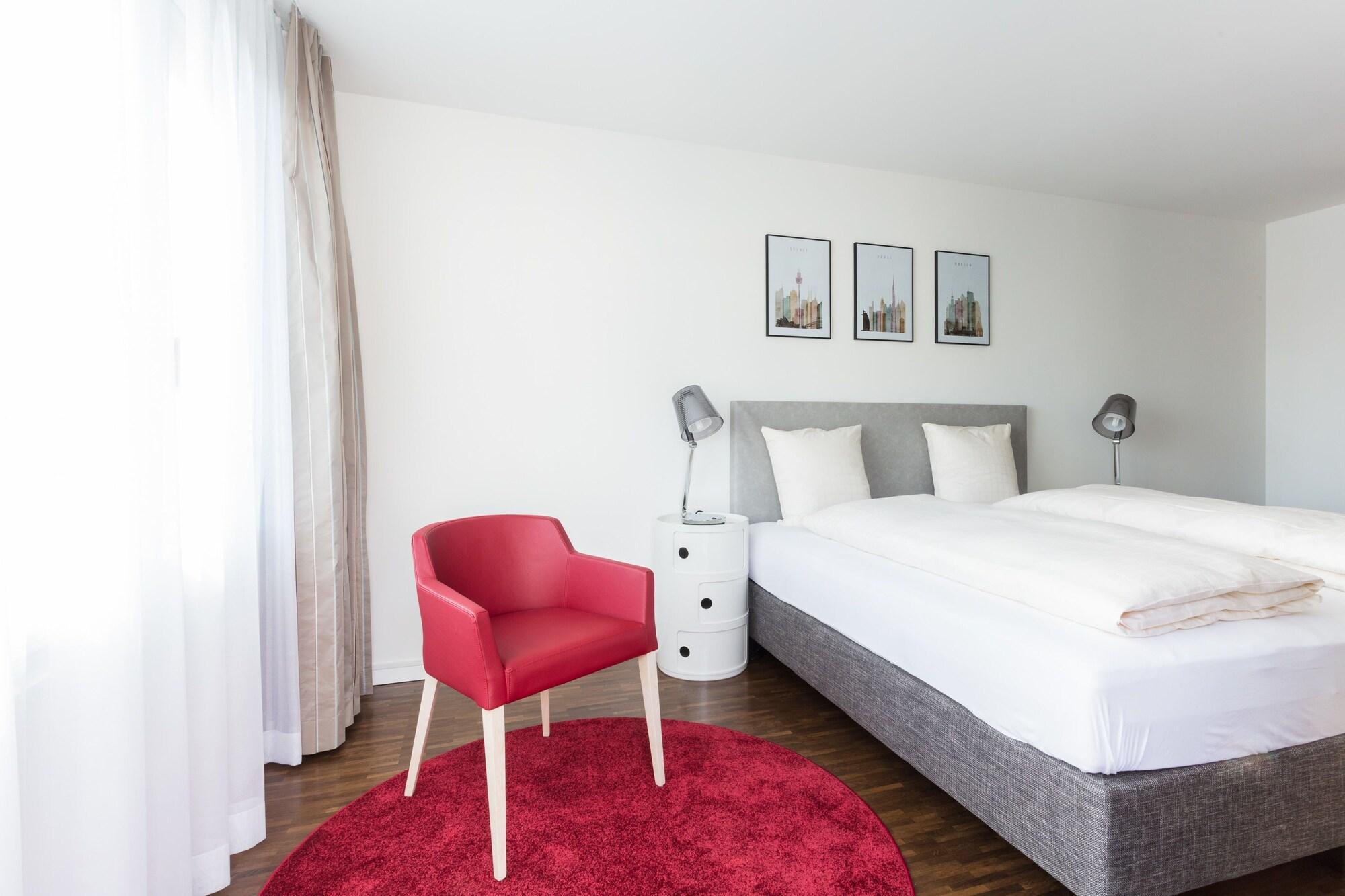Ema House Serviced Apartments Seefeld Цюрих Экстерьер фото