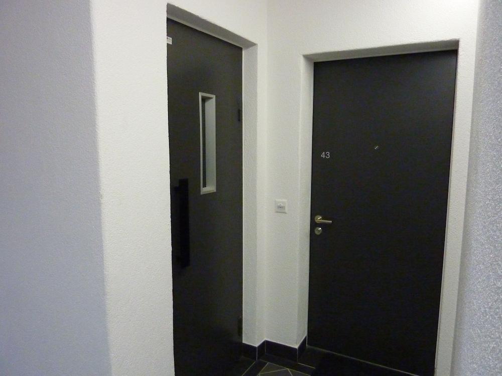 Ema House Serviced Apartments Seefeld Цюрих Экстерьер фото