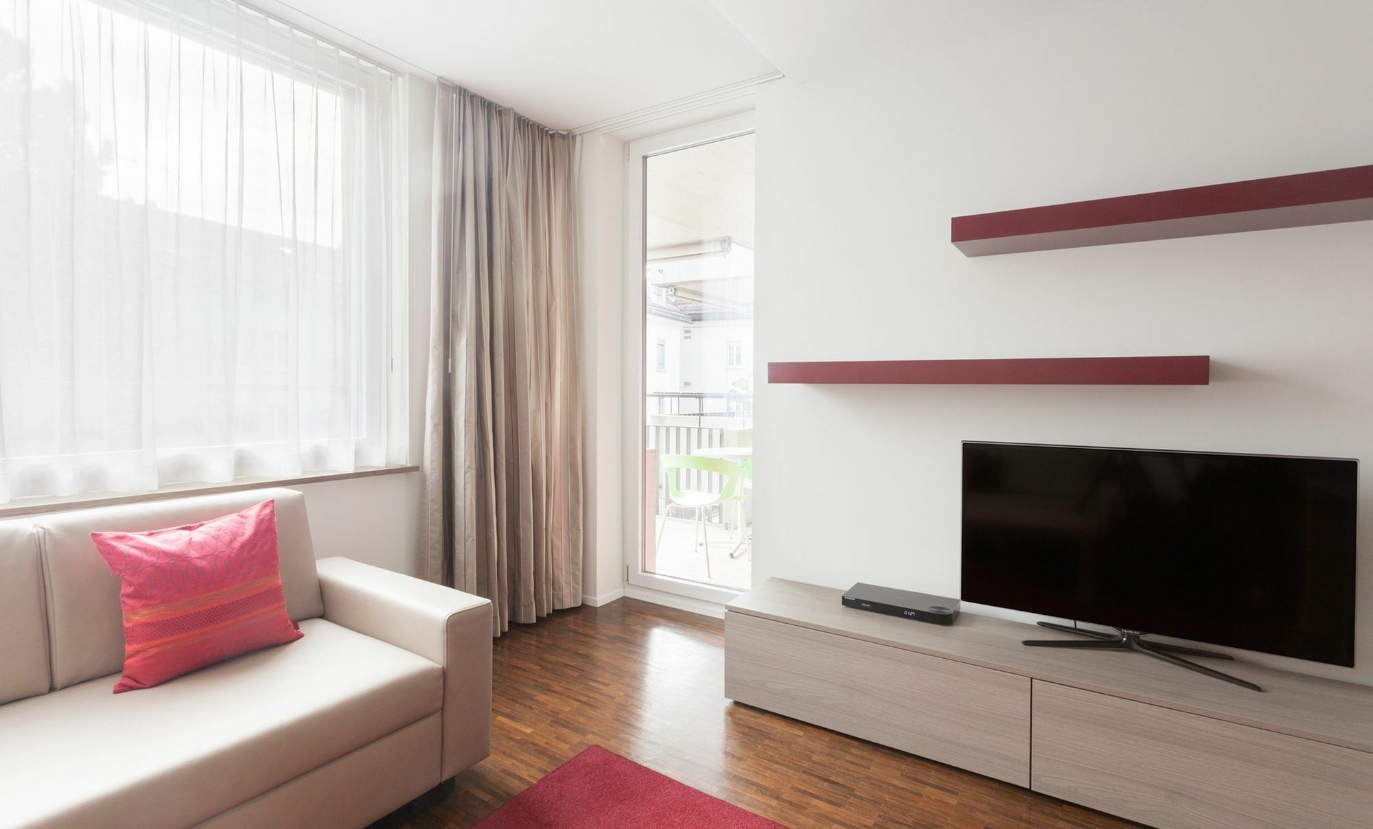Ema House Serviced Apartments Seefeld Цюрих Экстерьер фото